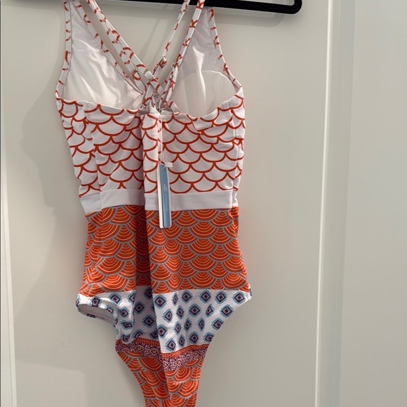 NWT CUPSHE Stylish Orange and White  One Piece Swimsuit sz 8 - Picture 4 of 4